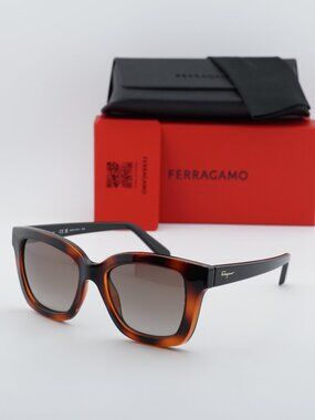 Salvatore Ferragamo SF955S 214 Square Sunglasses - Havana / Brown